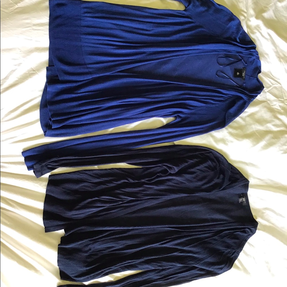 Lot set of 2 PETITE cardigans. Navy, blue.